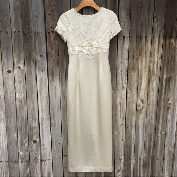 Vintage 80’s Scott McClintock Lace Maxi Dress Cream 4 - Picture 1 of 15